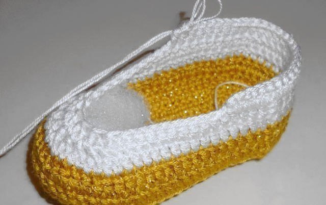 Crocheted Baby Sandals