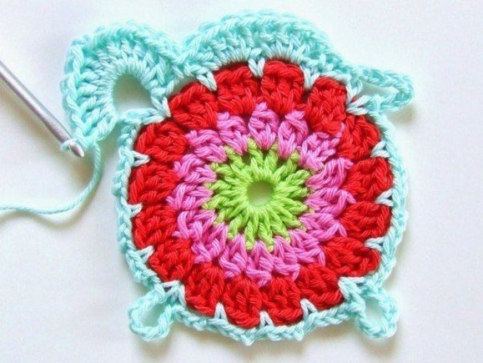 Crochet Flower Granny Square Blanket