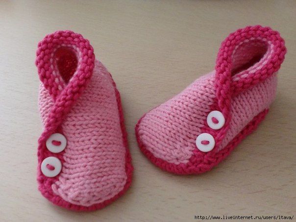 Knit baby Booties
