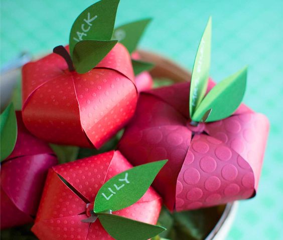 3D Origami Apple