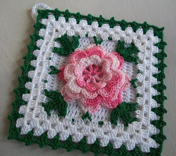 Granny's square with a flower