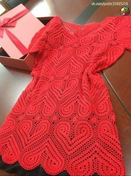 Beautiful Heart Motif Dress Inspiration and Diagram Beautiful Heart Motif Dress Inspiration and Diagram