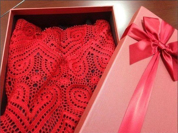 Beautiful Heart Motif Dress Inspiration and Diagram Beautiful Heart Motif Dress Inspiration and Diagram