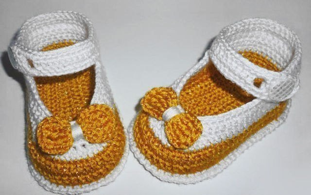 Crocheted Baby Sandals