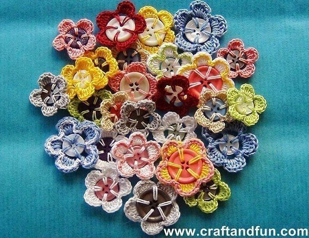 DIY Crochet Button Flower DIY Crochet Button Flower