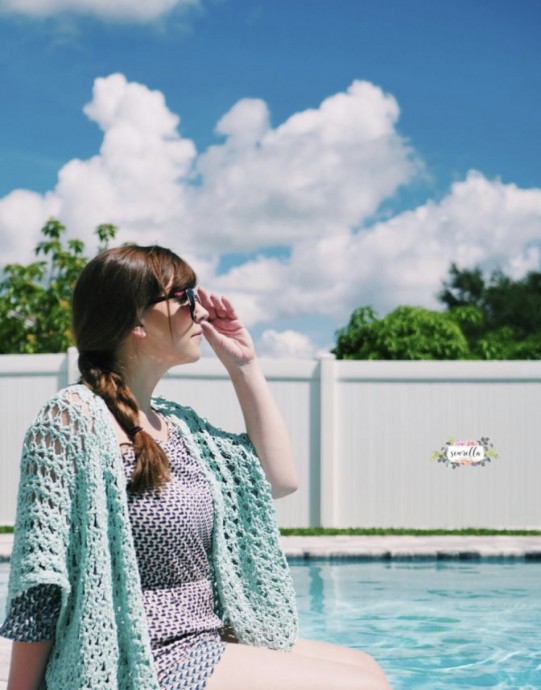 Make Your Own Laikini Cardigan: A Perfect Guide for Tropical Holiday Wear Make Your Own Laikini Cardigan: A Perfect Guide for Tropical Holiday Wear