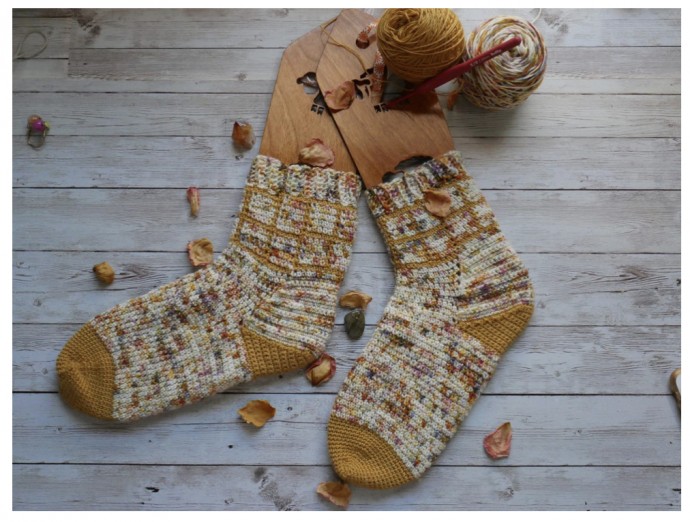How to Make Colorful and Cozy Colorwork Socks for Beginners How to Make Colorful and Cozy Colorwork Socks for Beginners