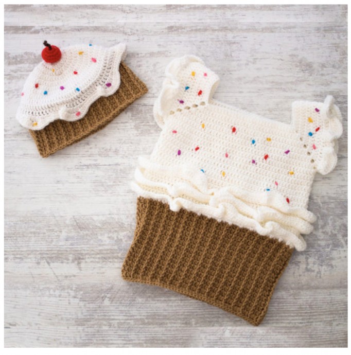 Adorable Crochet Cupcake Dress and Hat Set for Your Baby Adorable Crochet Cupcake Dress and Hat Set for Your Baby