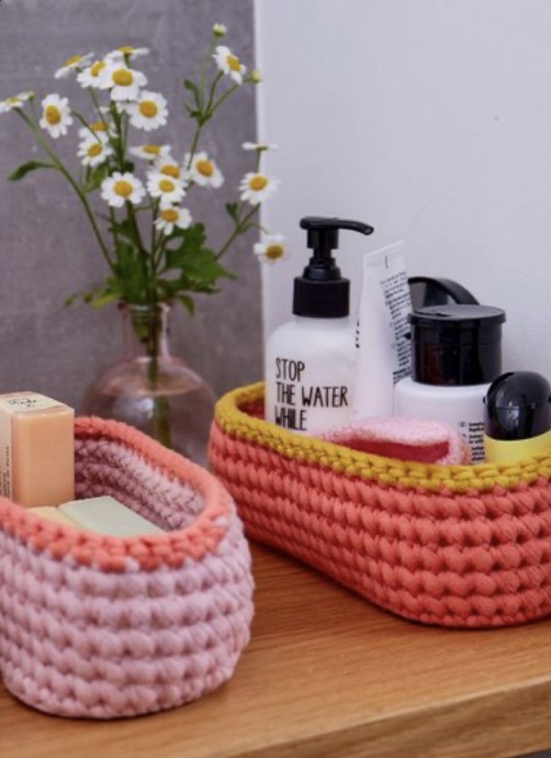 Organize Your Space with DIY Crochet Baskets in Beautiful Colors Organize Your Space with DIY Crochet Baskets in Beautiful Colors