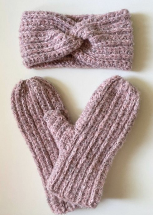 Crochet Mittens and Headband