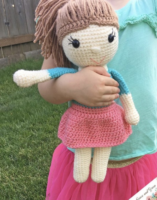 DIY Amy the Amigurumi Doll