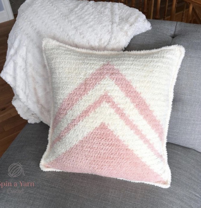 DIY Go Your Own Way Throw Pillow