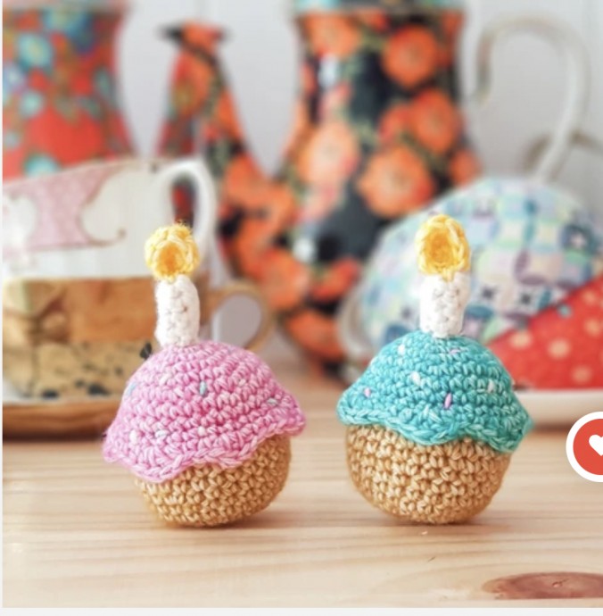 Delightful Crochet Cupcakes: Create Adorable Home Decor and Toys with Free Tutorial Delightful Crochet Cupcakes: Create Adorable Home Decor and Toys with Free Tutorial