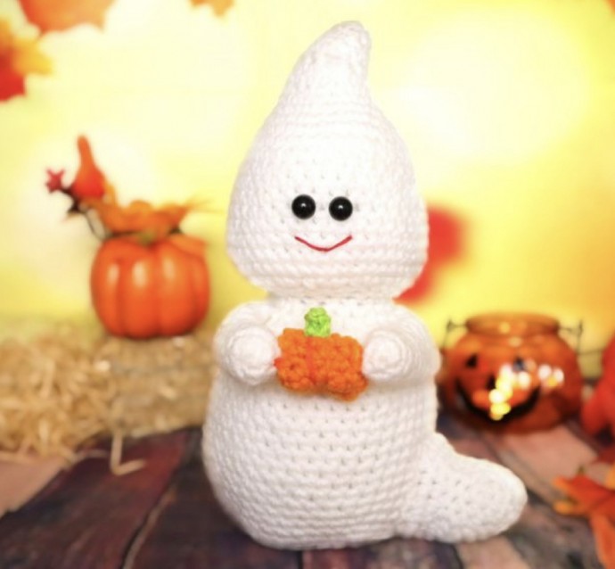 DIY Ghost Amigurumi