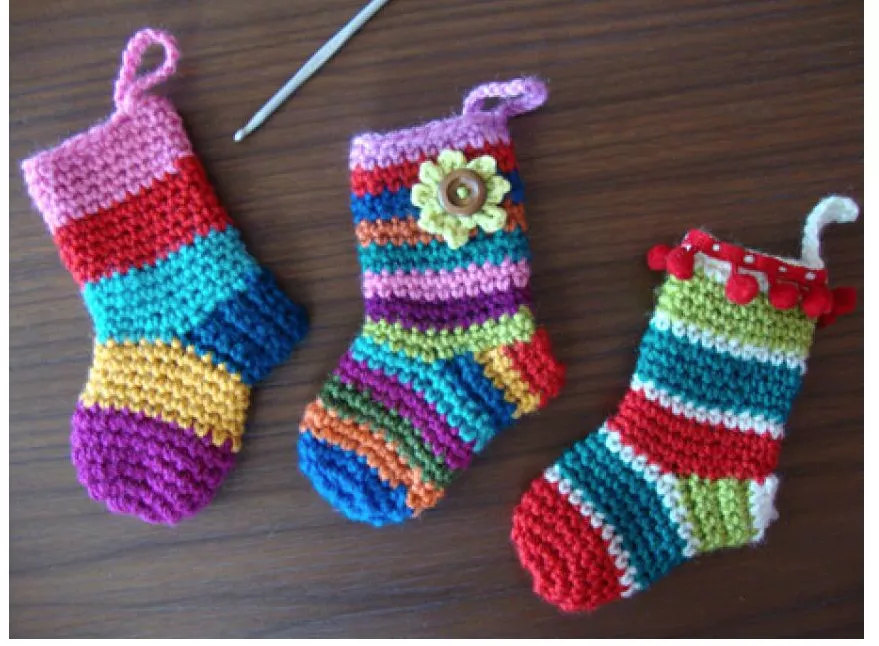 Little Christmas Socks Free Crochet Pattern