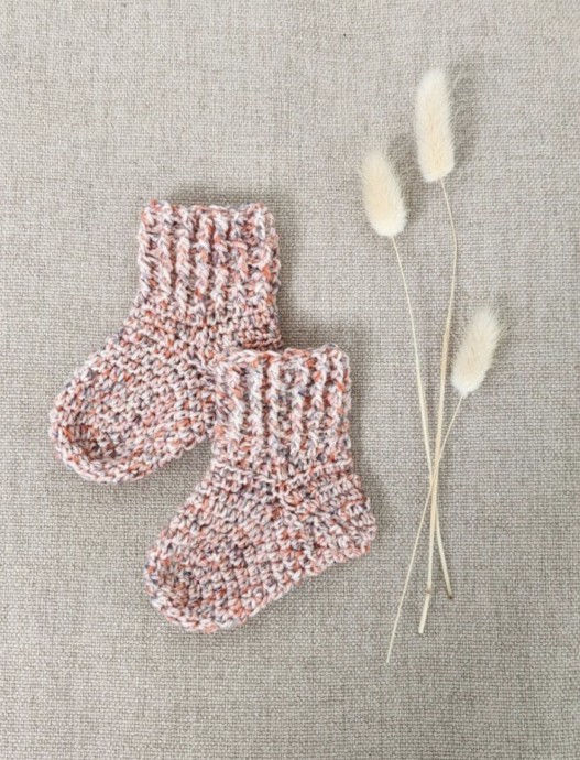 Crochet Simple Baby Socks
