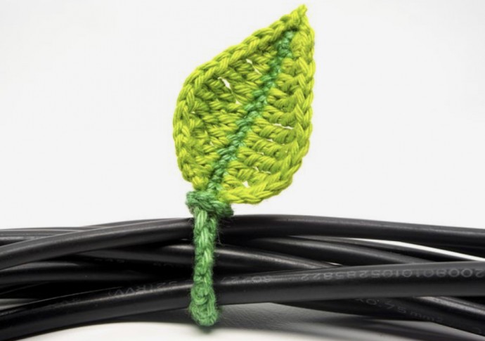 Quick and Easy Crochet Craft: Create a Cute Leaf Cable Tie in Under an Hour Quick and Easy Crochet Craft: Create a Cute Leaf Cable Tie in Under an Hour