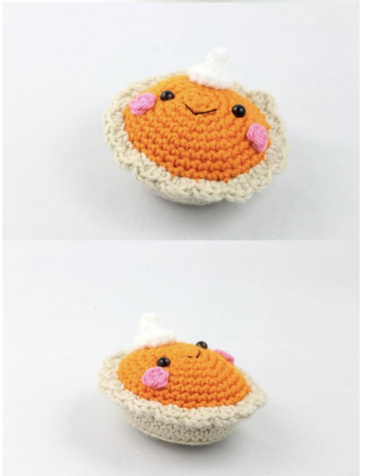 DIY Pumpkin Pie Amigurumi