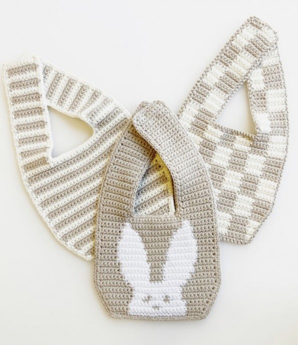The Ultimate Free Baby Bib Crochet Pattern for the Perfect Baby Shower Gift The Ultimate Free Baby Bib Crochet Pattern for the Perfect Baby Shower Gift