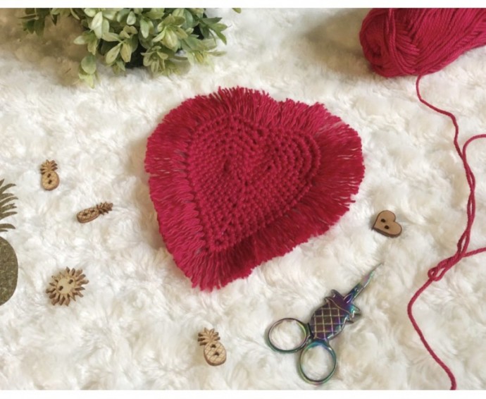 Create a Beautiful Heart Crochet Coaster with Brush Edge - Step-by-Step Guide Create a Beautiful Heart Crochet Coaster with Brush Edge - Step-by-Step Guide