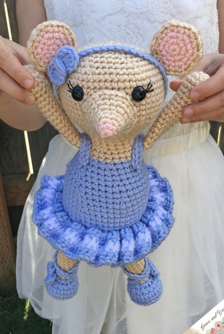 Cute Amigurumi Ballerina Mouse