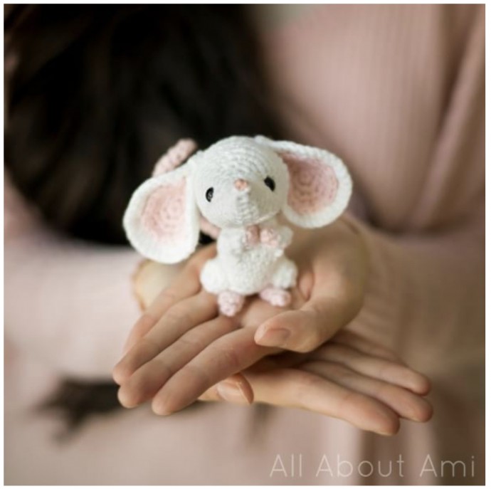 Create Adorable Crocheted Rats with This DIY Tutorial for Craft Lovers Create Adorable Crocheted Rats with This DIY Tutorial for Craft Lovers