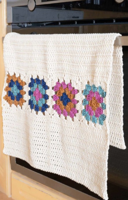Enhance Your Kitchen Décor with DIY Granny Square Dish Towels Using This Easy Crochet Pattern Enhance Your Kitchen Décor with DIY Granny Square Dish Towels Using This Easy Crochet Pattern