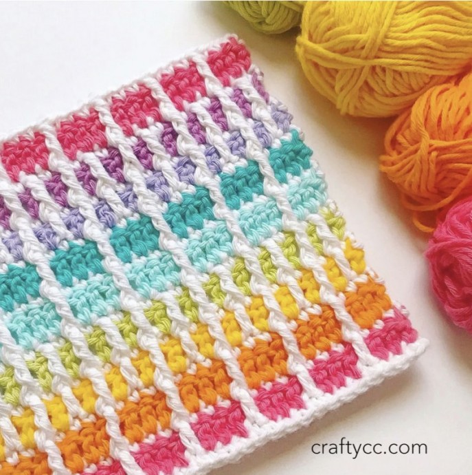 Master the Sonic Stitch with This Easy Crochet Tutorial for Washcloths and Potholders