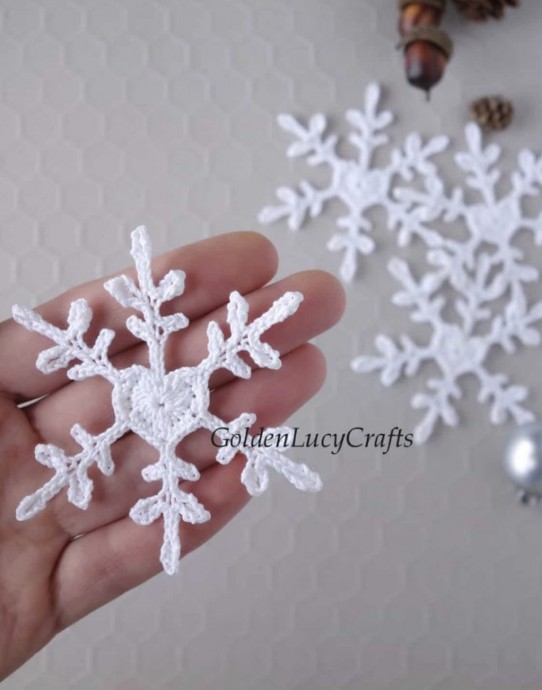 Crochet a Heart Snowflake