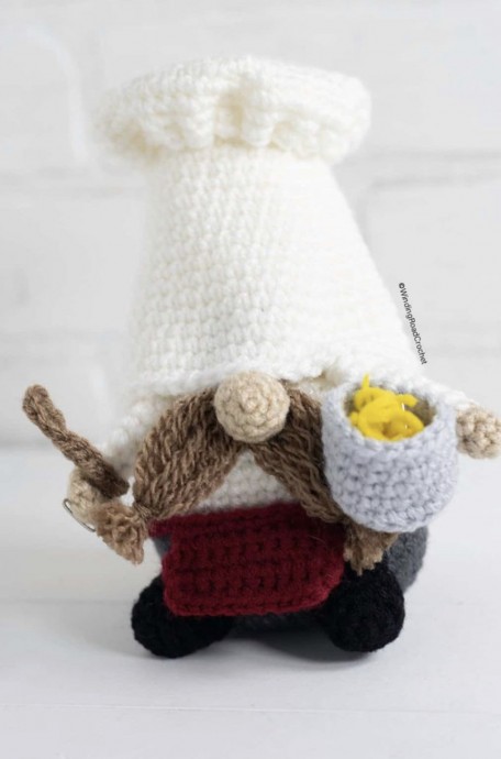 Crochet a Chef Gnome