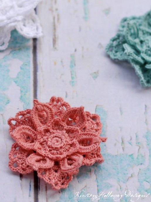 Create Your Own Tropical Flower Hair Clip with This Easy Crochet Guide Create Your Own Tropical Flower Hair Clip with This Easy Crochet Guide