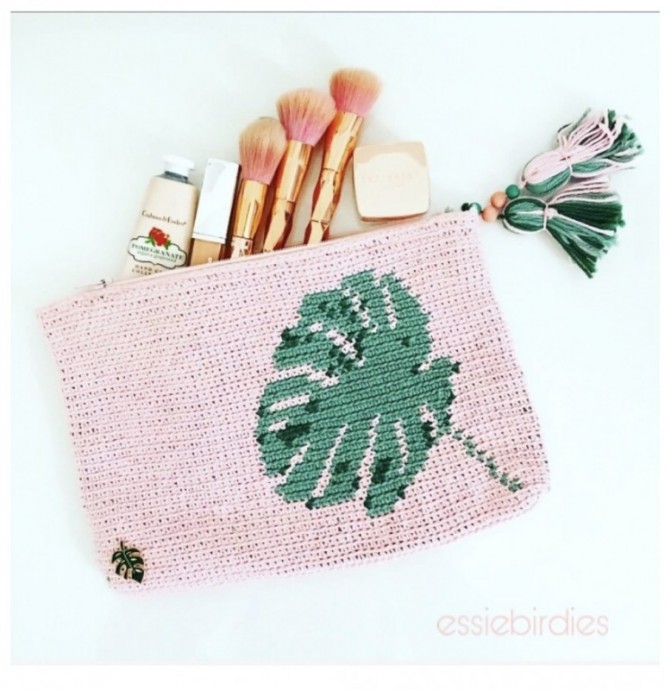 Simple Leaf Pouch