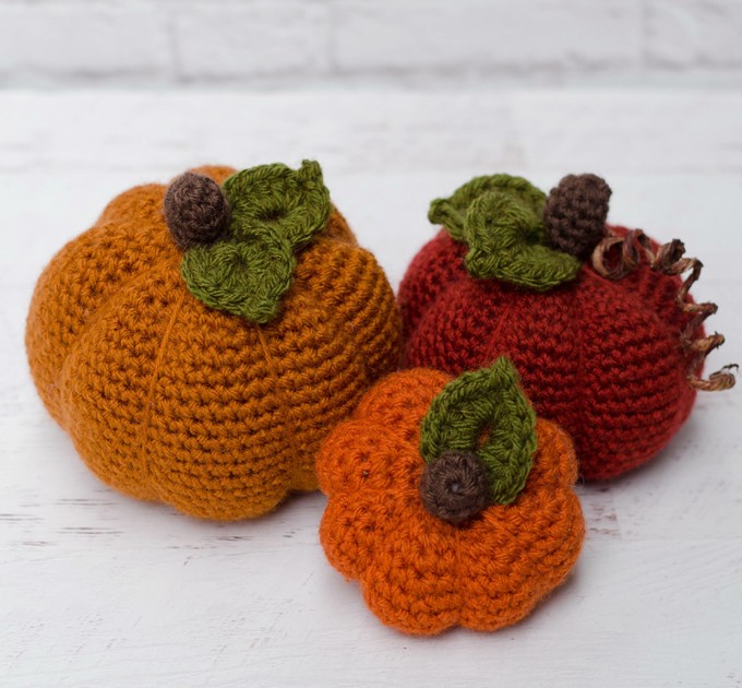 Helping our users. ​Crochet Pumpkin.
