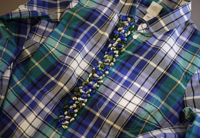 ​How to Decorate Shirt with Beads