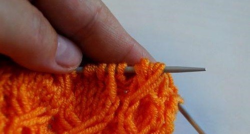 ​Chains Knit Stitch