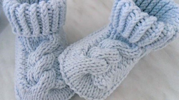 Complete Guide to Knitting Baby Booties with KARTOPU BABY COTTON Yarn Complete Guide to Knitting Baby Booties with KARTOPU BABY COTTON Yarn