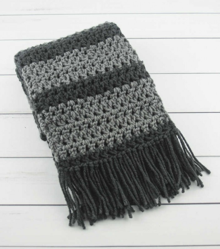 ​Suit Style Men's Crochet Scarf