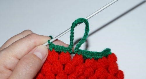 ​Crochet Strawberry Oven Cloth