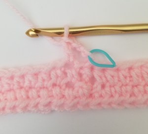 Helping our users. Crochet Mobius Wrap. Helping our users. Crochet Mobius Wrap.