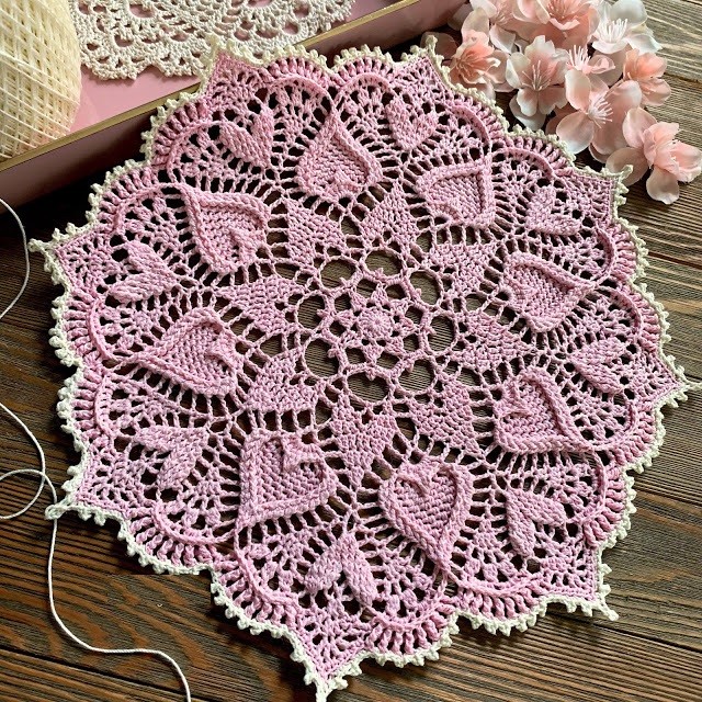Helping our users. ​Fairytale Doily.