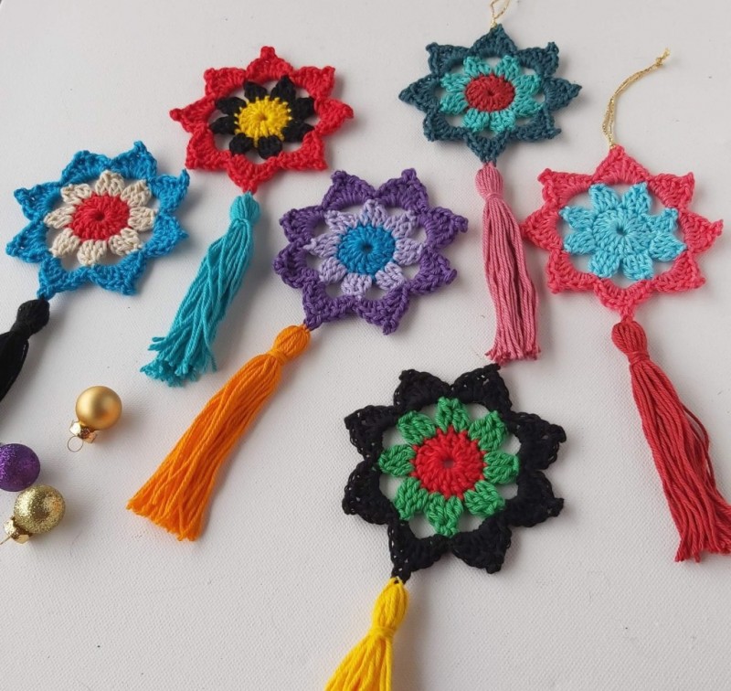 ​Crochet Tassels With Stars