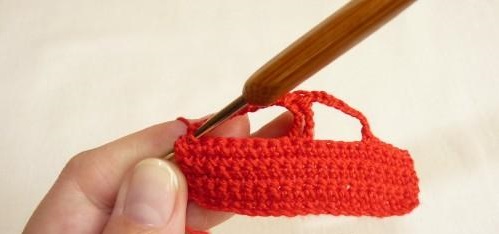 Complete Guide to Crocheting a Car Toy with Wheels Using Cotton Yarn Complete Guide to Crocheting a Car Toy with Wheels Using Cotton Yarn
