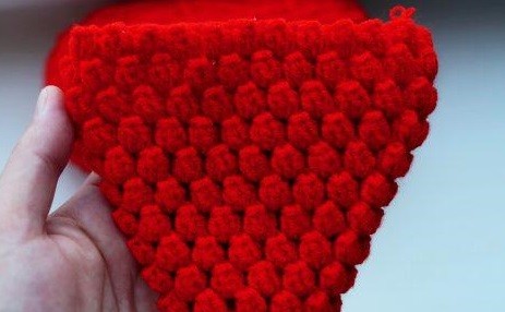 ​Crochet Strawberry Oven Cloth