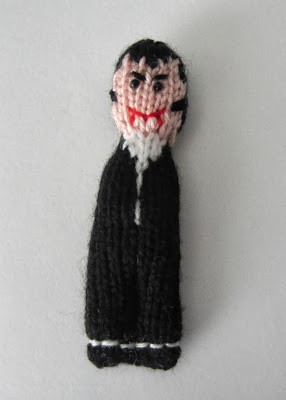 Helping our users. ​Crochet Count Dracula.