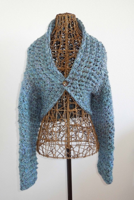 Complete Guide to Crocheting a Stylish Bolero Using Lion Brand Homespun Yarn Complete Guide to Crocheting a Stylish Bolero Using Lion Brand Homespun Yarn