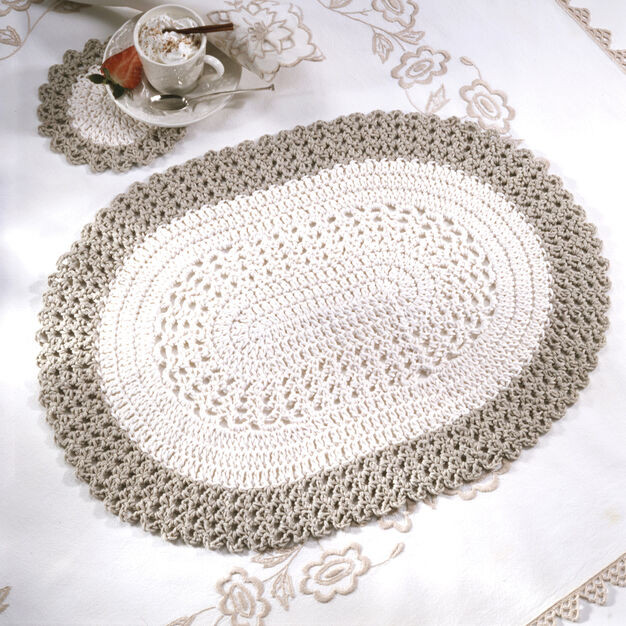 Helping our users. ​Oval Crochet Placemat and Coaster.