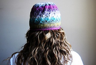 Helping our users. ​Knit Milanese Lace Hat.