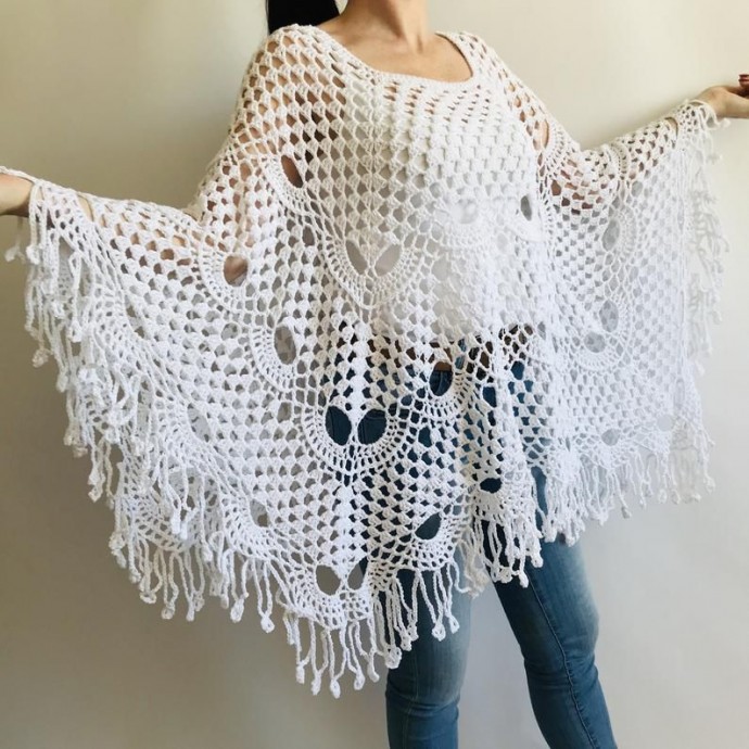 Explore Inspiring Spring Ponchos for Your Seasonal Wardrobe Explore Inspiring Spring Ponchos for Your Seasonal Wardrobe