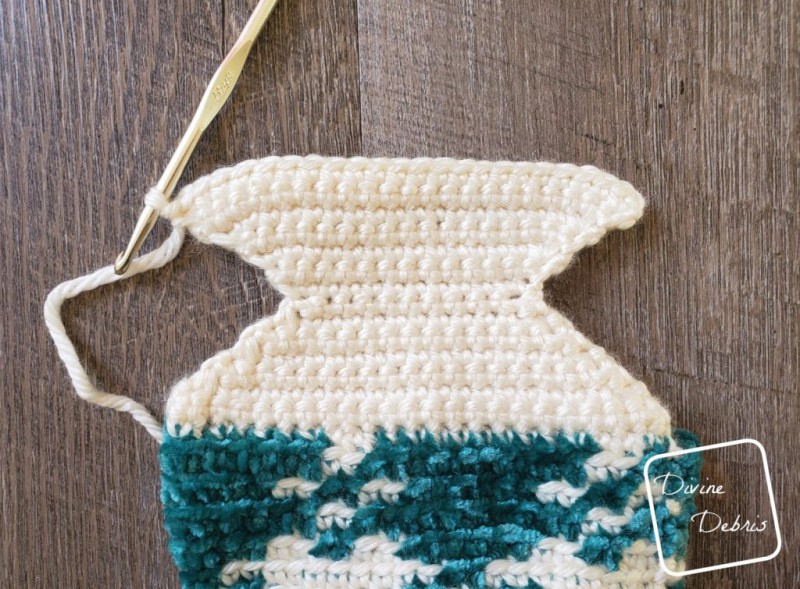 Pretty in Gingham Crochet Stocking Pretty in Gingham Crochet Stocking