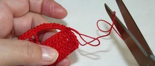 Complete Guide to Crocheting a Car Toy with Wheels Using Cotton Yarn Complete Guide to Crocheting a Car Toy with Wheels Using Cotton Yarn